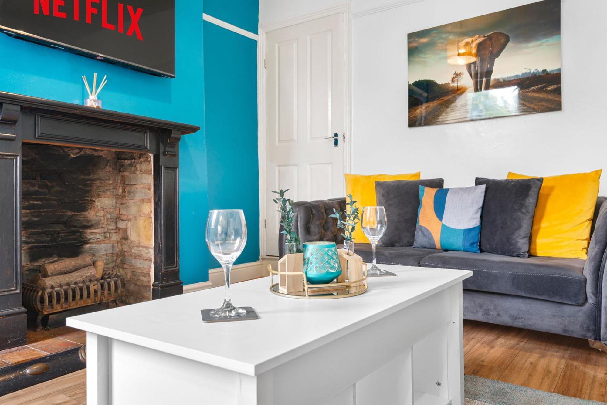 Hilltop Place Suites Near Meadowhall Sheffield Luaran gambar